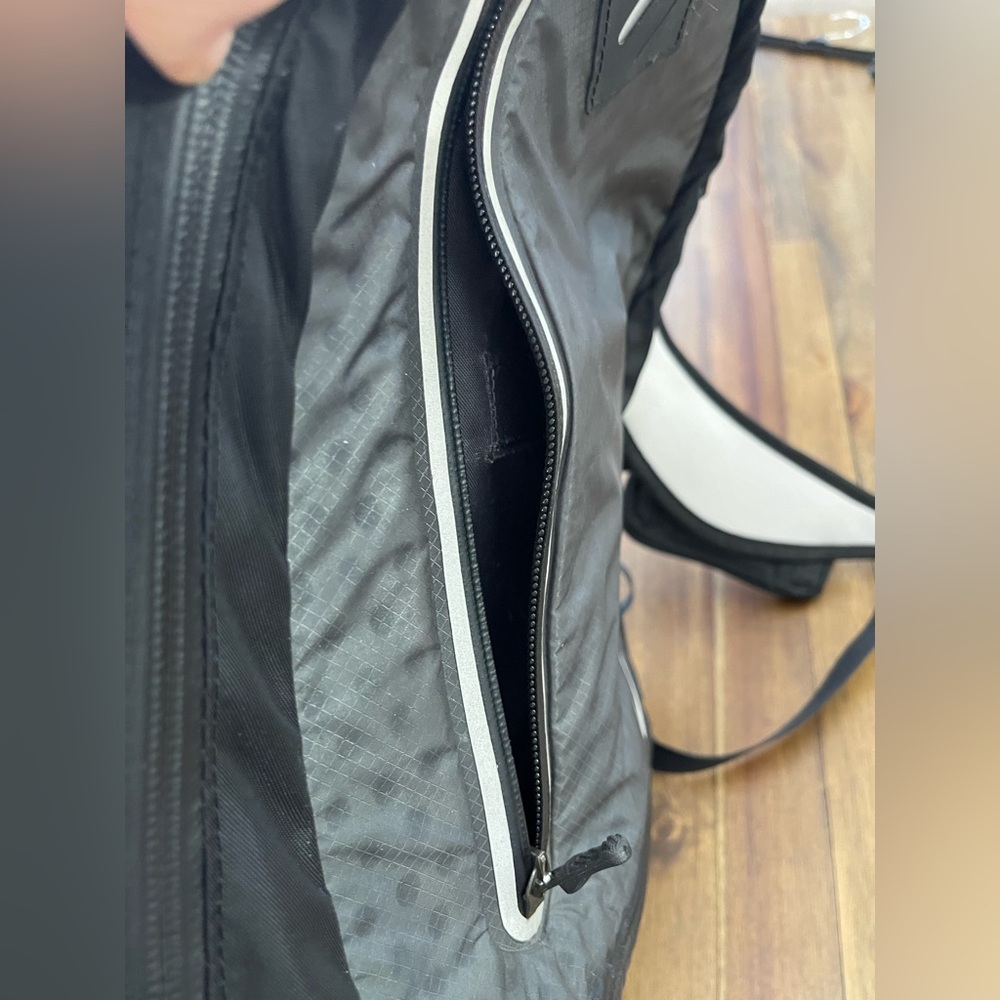 Nike running backpack with rain cover shoe compartment gray gym bag travel bag - Picture 5 of 13